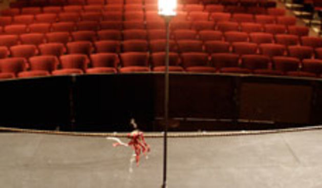 kazališna pozornica (foto: Totalportal.hr)