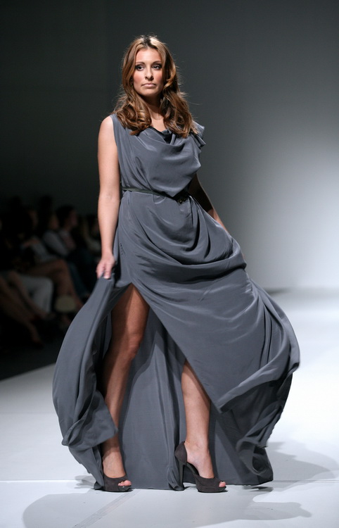 Zagreb, 200511.
Hypo zgrada.
Dreft fashion week Zagreb.
Dizajnerica Kristina Burja.
Foto: Biljana Gaurina / CROPIX