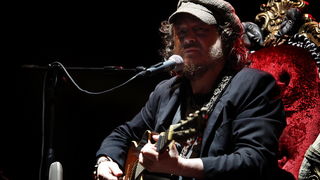 Pula, 180611.
Arena.
Zucchero se koncertom u Areni Puljanima predstavio u sklopu “Chocaback Tour 2011” turneje . Ovo mu je treci put da nastupa u Pulskoj Areni.
Na fotografiji: Zucchero.
Foto: Srecko Niketic / CROPIX Pula, 180611.
Arena.
Zucchero se koncertom u Areni Puljanima predstavio u sklopu “Chocaback Tour 2011” turneje . Ovo mu je treci put da nastupa u Pulskoj Areni.
Na fotografiji: Zucchero.
Foto: Srecko Niketic / CROPIX