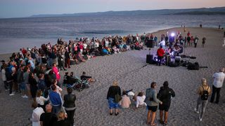 Ana Rucner održala koncertni spektakl u suton na Zlatnom ratu