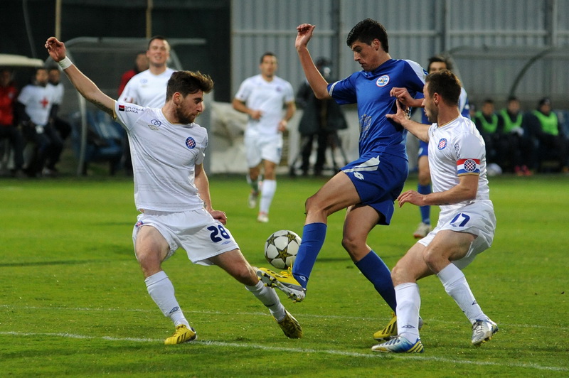 Zadar, 170313
Stadion Stanovi.
24. kolo MaxTV Prva Liga. NK Zadar – NK Hajduk.
Na fotografiji: detalj s utakmice; Lima, Perica, Jozinovic.
Foto: Luka Gerlanc / CROPIX Zadar, 170313
Stadion Stanovi.
24. kolo MaxTV Prva Liga. NK Zadar – NK Hajduk.
Na fotografiji: detalj s utakmice; Lima, Perica, Jozinovic.
Foto: Luka Gerlanc / CROPIX