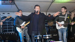 Humanitarni koncert “ZaDar Anđeli” održan je pod šatorom u u dvorištu Gimnazije Jurja Barakovića u Perivoju Vladimira Nazora