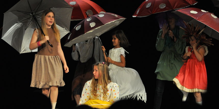 Dragon teatar Dragon teatar