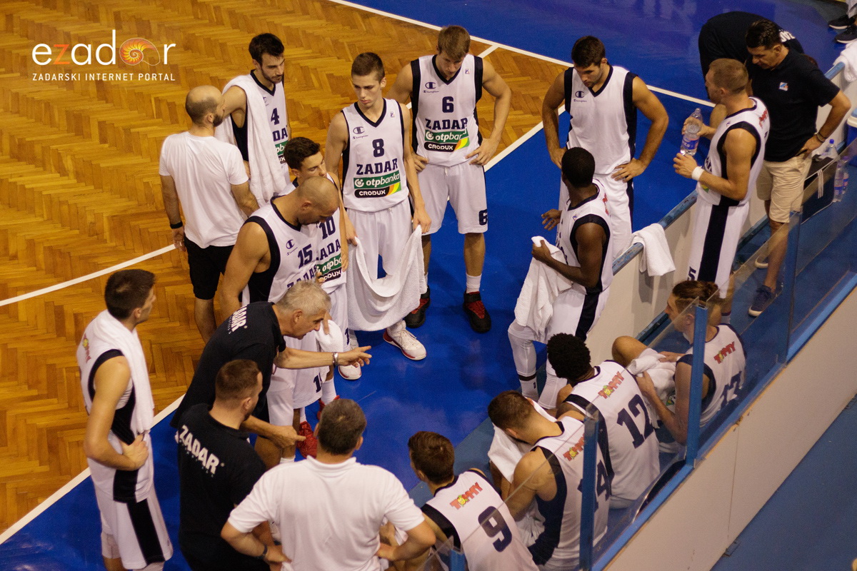 Humanitarna utakmica u Jazinama: KK Zadar – KK Diadora Humanitarna utakmica u Jazinama: KK Zadar – KK Diadora