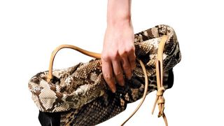 Prada torbica (Cromoda.com) Prada torbica (Cromoda.com)