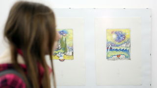 Slavonski Brod,06112012.
Dvodnevnom manifestacijom obiljezena je 107. obljetnica rodjenja Dragutina Tadijanovica.Svecanost je odrzana u Spomen domu Dragutina i Jele Tadijanovic.Medju bogatom ostavstinom koju je Tadija ostavio nalazi se i 440 vrijednih umj