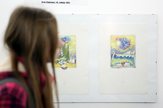 Slavonski Brod,06112012.
Dvodnevnom manifestacijom obiljezena je 107. obljetnica rodjenja Dragutina Tadijanovica.Svecanost je odrzana u Spomen domu Dragutina i Jele Tadijanovic.Medju bogatom ostavstinom koju je Tadija ostavio nalazi se i 440 vrijednih umj