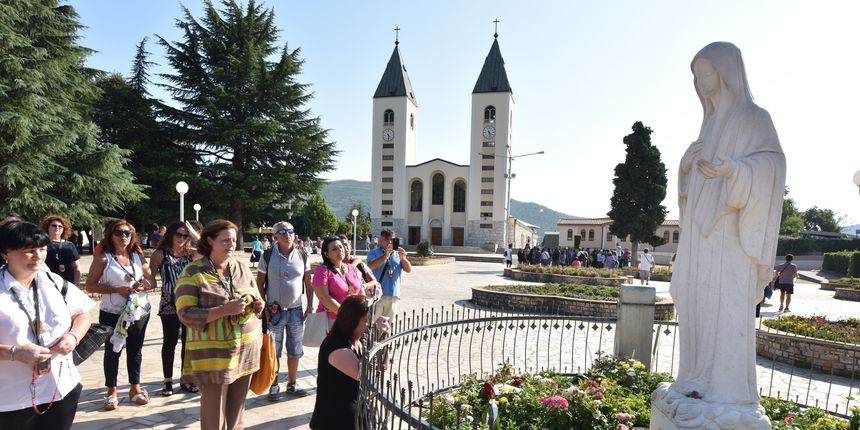 Međugorje, Gospa Međugorje, Gospa