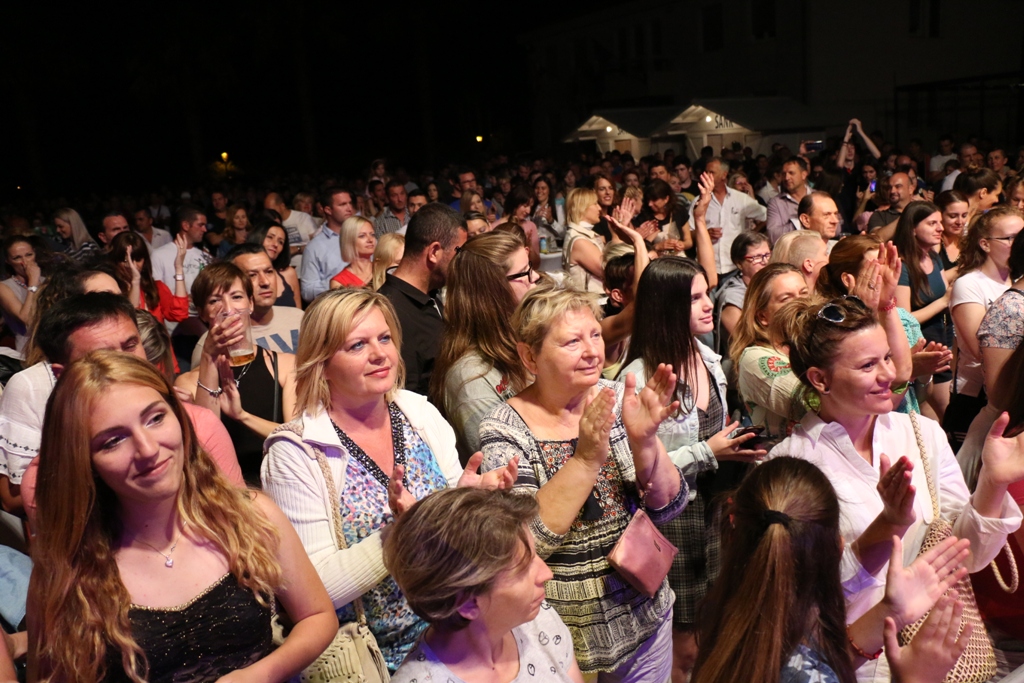 Massimo održao koncert na Viru Massimo održao koncert na Viru