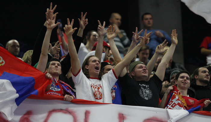 Malmo, 190111.
Malmo Arena, 22. svjetsko rukometno prvenstvo, utakmica izmedju Hrvatske i Srbije.
Na fotografiji: navijaci.
Foto: Ante Cizmic / CROPIX Malmo, 190111.
Malmo Arena, 22. svjetsko rukometno prvenstvo, utakmica izmedju Hrvatske i Srbije.
Na fotografiji: navijaci.
Foto: Ante Cizmic / CROPIX