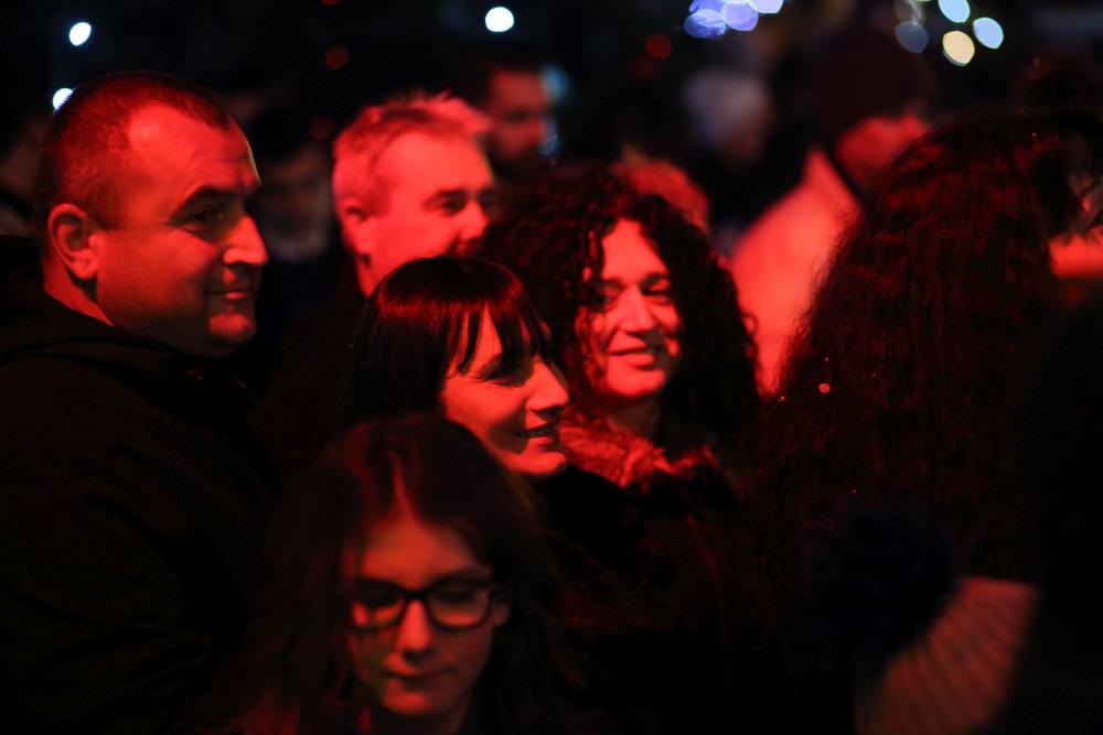 Advent na Viru: Crvena jabuka oduševila u “sniježnom” Viru Advent na Viru: Crvena jabuka oduševila u “sniježnom” Viru