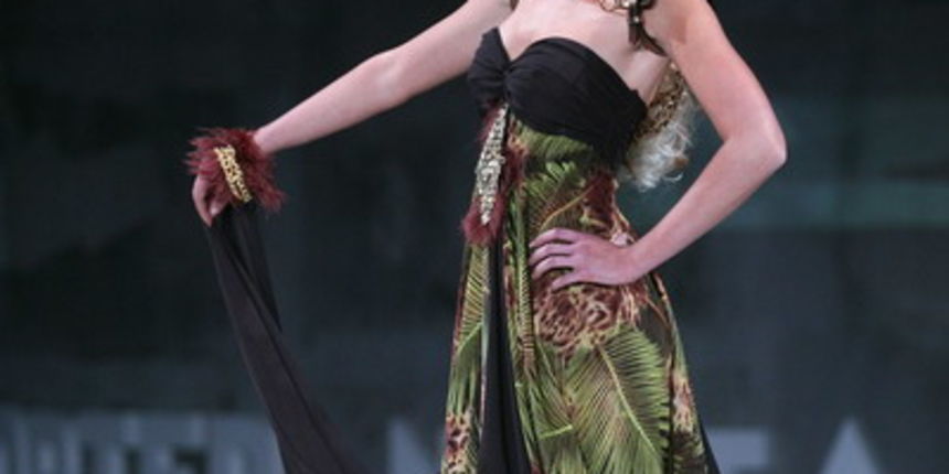 U trgovackom centru West gate sinoc zapoceo modni dogadjaj Nivea Cro A Porter. U trgovackom centru West gate sinoc zapoceo modni dogadjaj Nivea Cro A Porter.