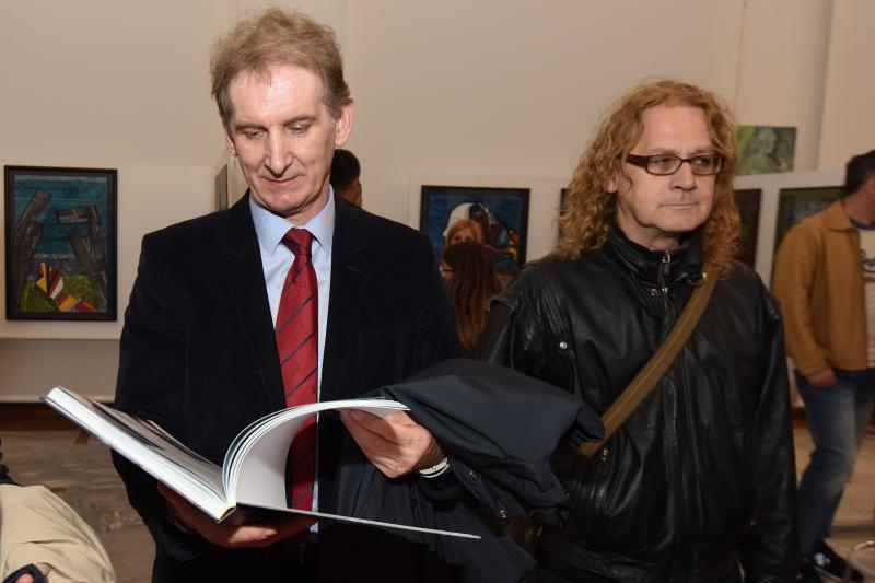 U Gradskoj loži predstavljena monografija “Legende svjetla” Jurice Gašpara U Gradskoj loži predstavljena monografija “Legende svjetla” Jurice Gašpara