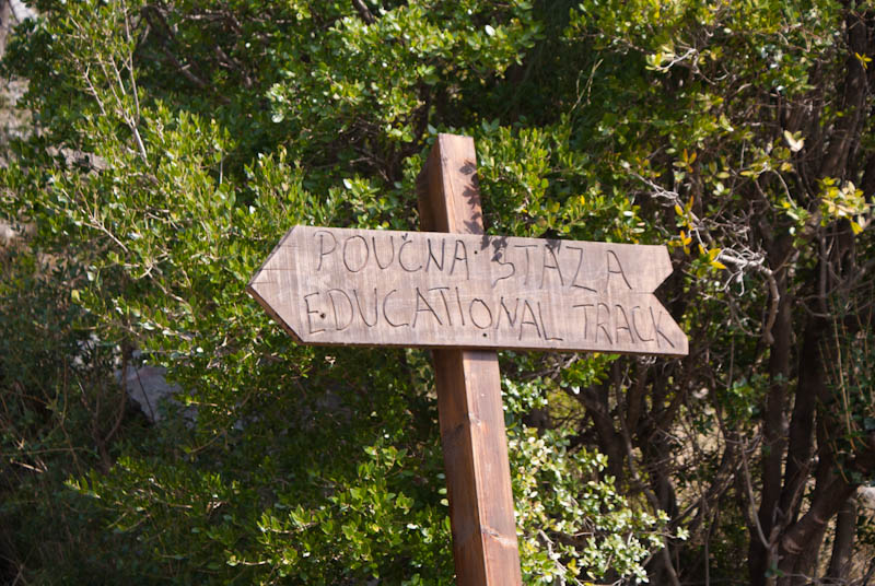 Šetnjica poučnom stazom sv. Leopolda Mandića, Mosor, foto: Darko Belančić