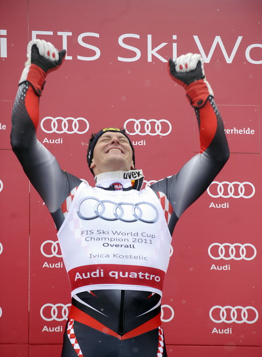Lenzerheide, 190311.
Zavrsnica Svjetskog skijaskog kupa u skijanju u svicarskom mjestu Lenzerheide, Ivica Kostelic kao najbolji skijas u ukupnom poretku osvajac velikog kristalnog globusa. 
Na slici: Ivica Kostelic.
Foto: Drago Sopta / CROPIX
