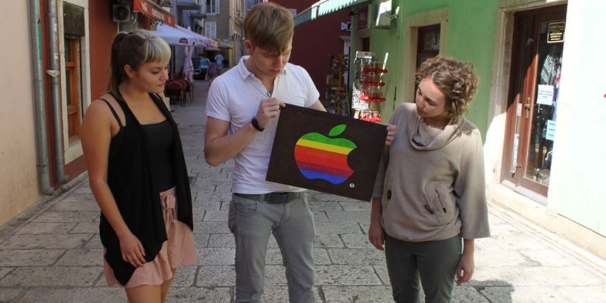 Image 870929 (auto) Image 870929 (auto)