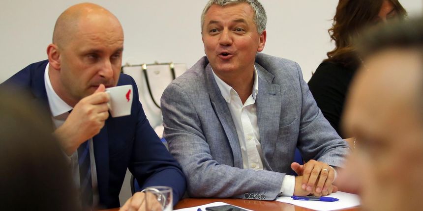 Horvat i Tolušić Horvat i Tolušić