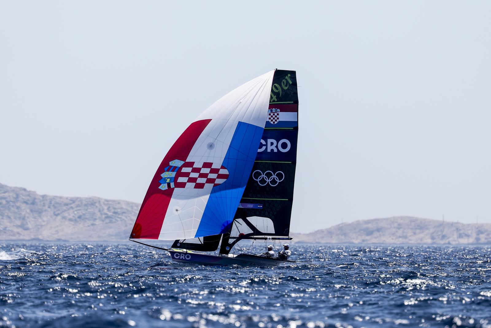 OI Pariz 2024: Braća Fantela u klasi 49er na regatnom polju u Marseilleu
