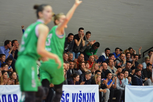 Polufinale doigravanja za prvakinje Hrvatske: ŽKK Zadar – ŽKK Trešnjevka 73-70 Polufinale doigravanja za prvakinje Hrvatske: ŽKK Zadar – ŽKK Trešnjevka 73-70