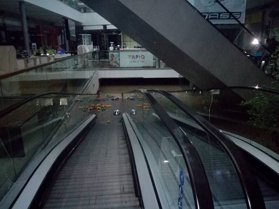 Poplava u Supernova centru