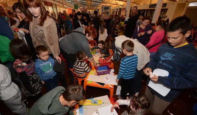 Superheroji u trgovinskom centru Supernova 25. listopada 2014.  Foto: Iva Perinčić