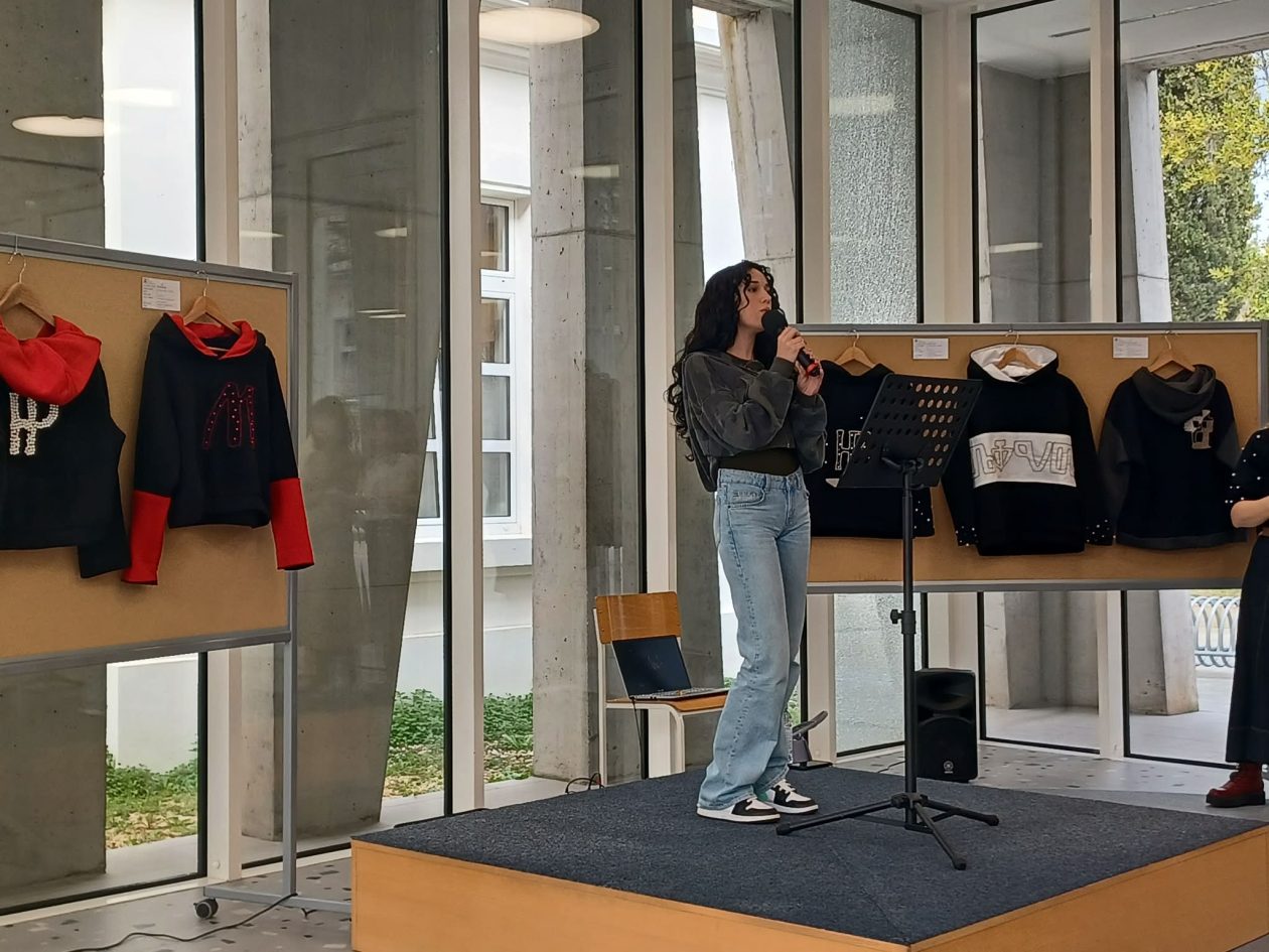 SDPU Zadar modna revija glagoljica