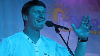 Virsko ljeto 2016: Tomislav Bralić i klapa Intrade oduševili 12 tisuća obožavatelja na virskoj rivi Virsko ljeto 2016: Tomislav Bralić i klapa Intrade oduševili 12 tisuća obožavatelja na virskoj rivi