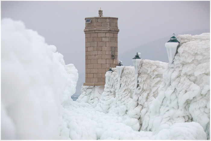 Đir po ledu okovanom Senju, Foto: Kristijan Orlić Đir po ledu okovanom Senju, Foto: Kristijan Orlić