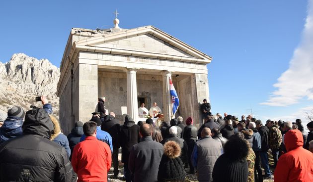 Kod četiri spomen obilježja odana počast poginulim braniteljima