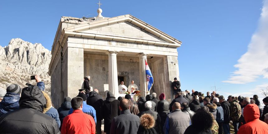 Kod četiri spomen obilježja odana počast poginulim braniteljima