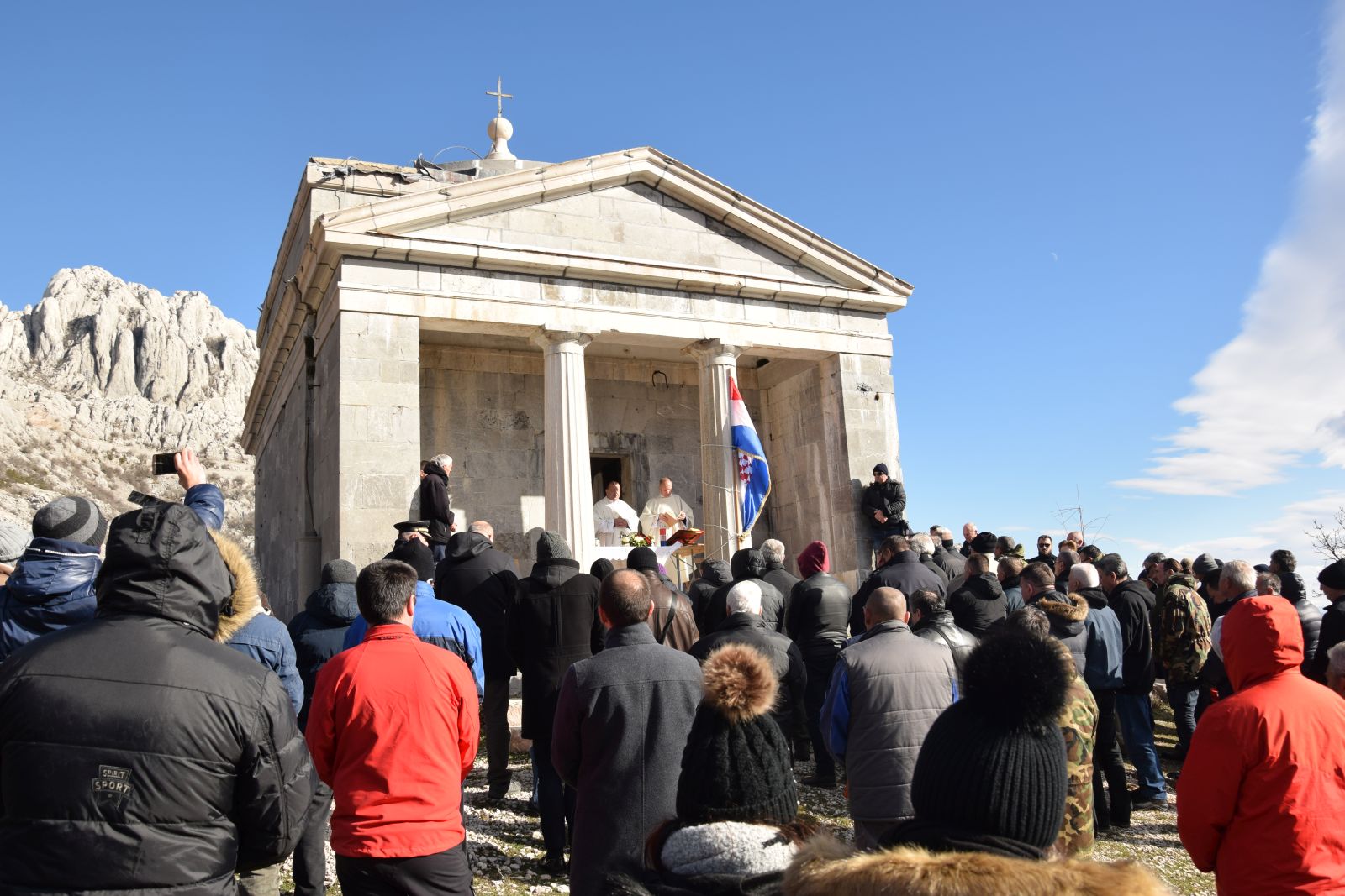 Kod četiri spomen obilježja odana počast poginulim braniteljima