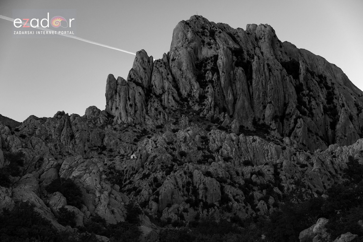 Prekrasna zvjezdana noć na Tulovim gredama Prekrasna zvjezdana noć na Tulovim gredama