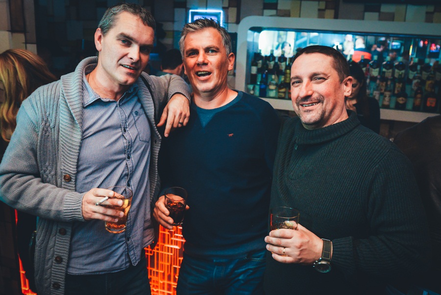 Jurica Pađen & Aerodrom u Maraschino baru; foto Iva Perinčić Jurica Pađen & Aerodrom u Maraschino baru; foto Iva Perinčić