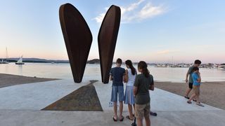 Otvaranje spomenika Lostura na Murteru Otvaranje spomenika Lostura na Murteru