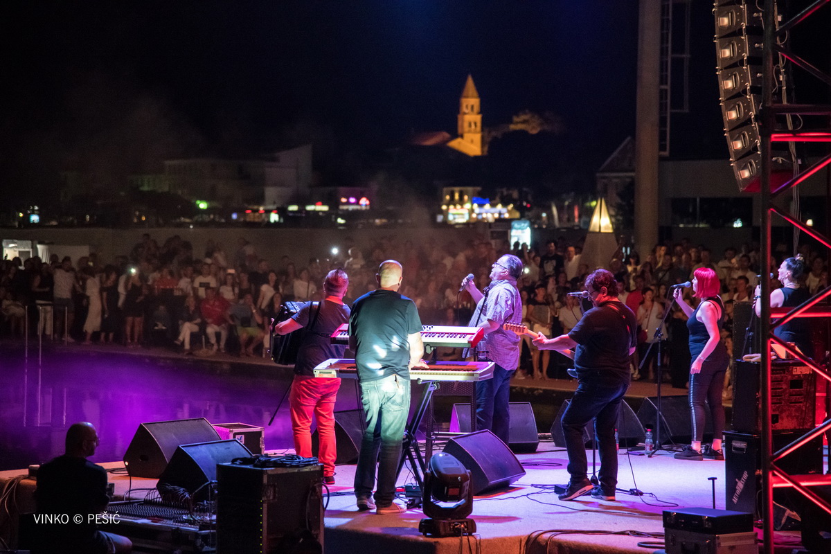 Halid Bešlić @ Bazen Ilirije u Biogradu n/M Halid Bešlić @ Bazen Ilirije u Biogradu n/M