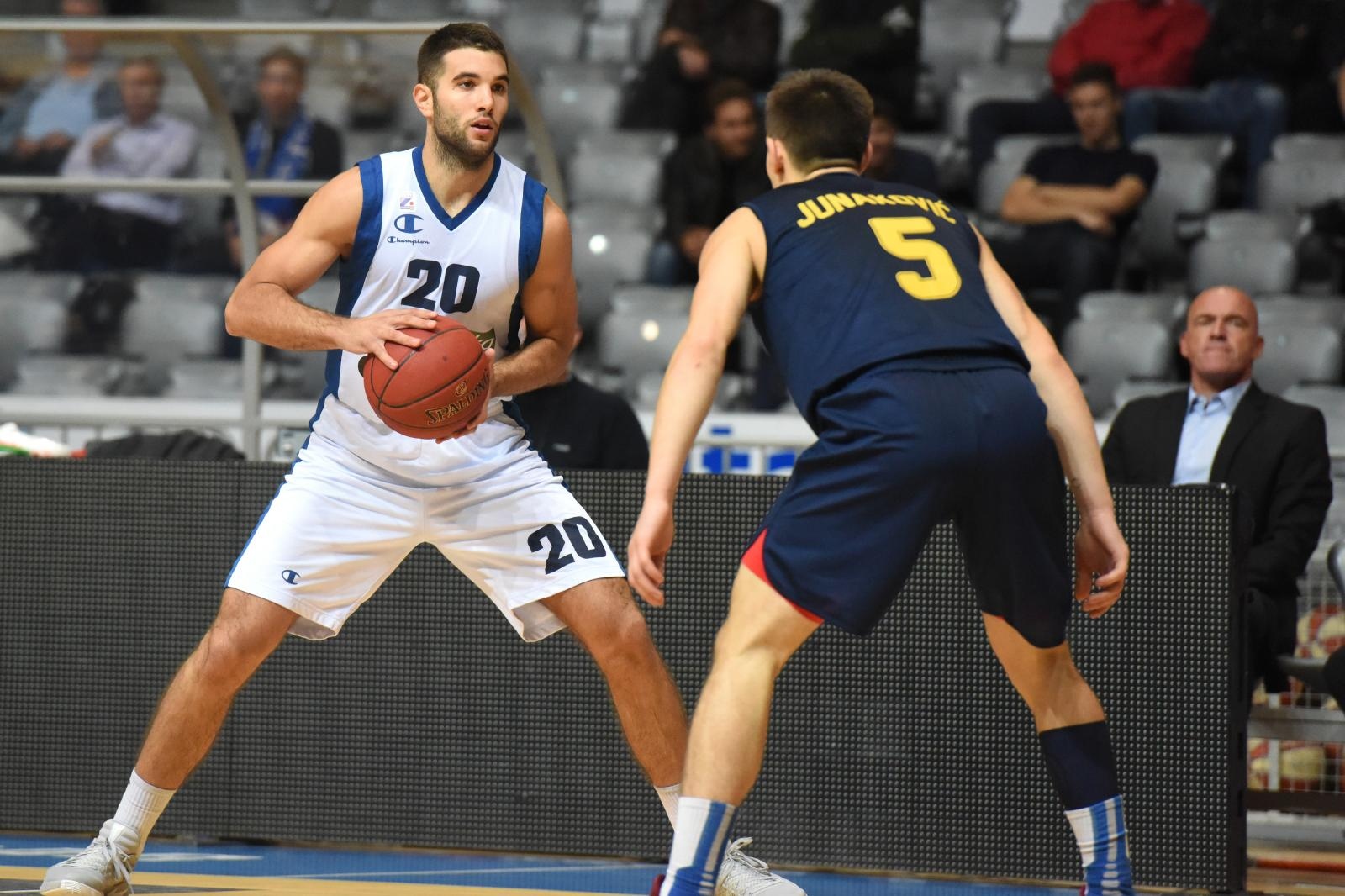 HT Premijer liga, 2. kolo: KK Zadar – KK Zagreb 124-99 HT Premijer liga, 2. kolo: KK Zadar – KK Zagreb 124-99