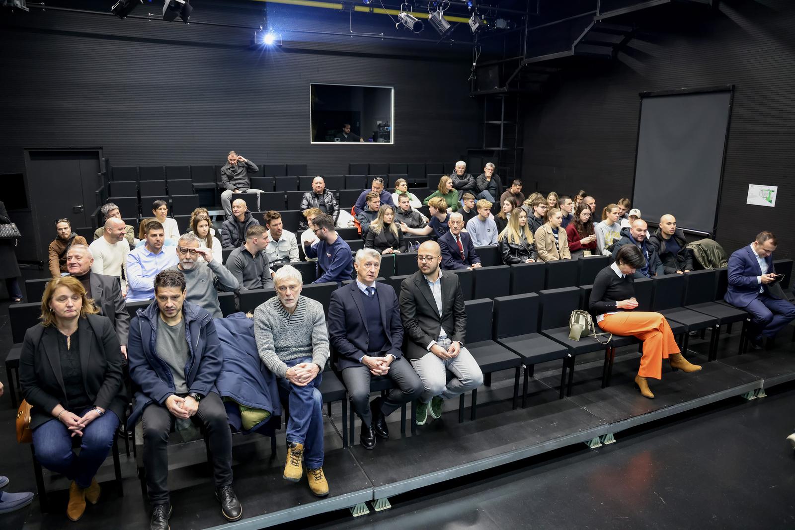 dodjela nagrada za najbolje sportaše i sportske kolektive Zadarske županije dodjela nagrada za najbolje sportaše i sportske kolektive Zadarske županije