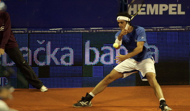 Umag, 300710. ATP Studena Croatia Open Umag, Stella Maris.  Teniski turnir koji traje od 26. srpnja do 1. kolovoza ponovo je okupio najvece zvijezde domaceg i svjetskog tenisa.  Mec izmedju Ivan Ljubicic (CRO) – Potito Starace (ITA).  Na slici: Potito Sta