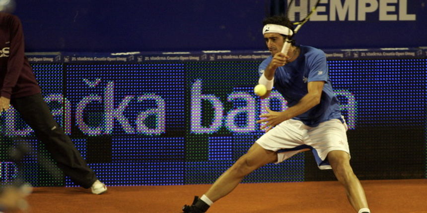 Umag, 300710. ATP Studena Croatia Open Umag, Stella Maris. Teniski turnir koji traje od 26. srpnja do 1. kolovoza ponovo je okupio najvece zvijezde domaceg i svjetskog tenisa. Mec izmedju Ivan Ljubicic (CRO) – Potito Starace (ITA). Na slici: Potito Sta Umag, 300710. ATP Studena Croatia Open Umag, Stella Maris. Teniski turnir koji traje od 26. srpnja do 1. kolovoza ponovo je okupio najvece zvijezde domaceg i svjetskog tenisa. Mec izmedju Ivan Ljubicic (CRO) – Potito Starace (ITA). Na slici: Potito Sta