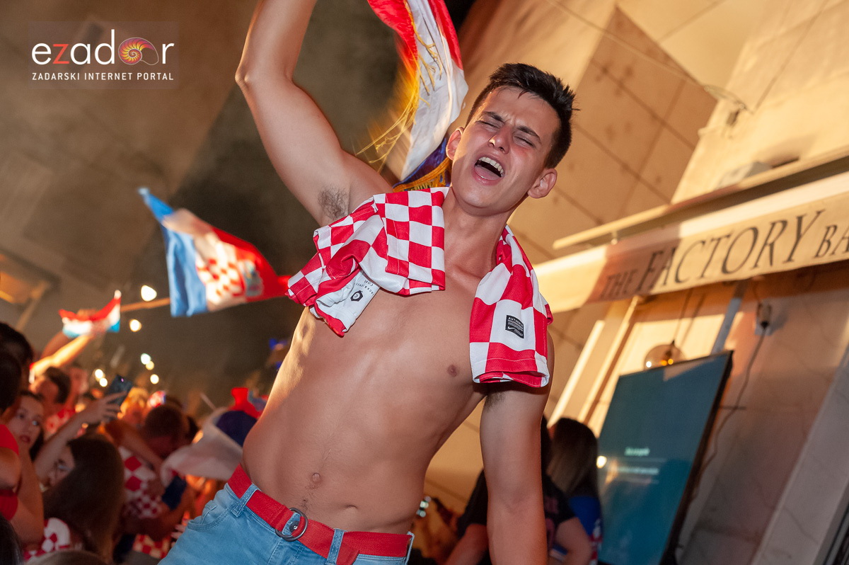 Zadar je gorio: Velika fešta nakon plasmana Vatrenih u finale Svjetskog prvenstva