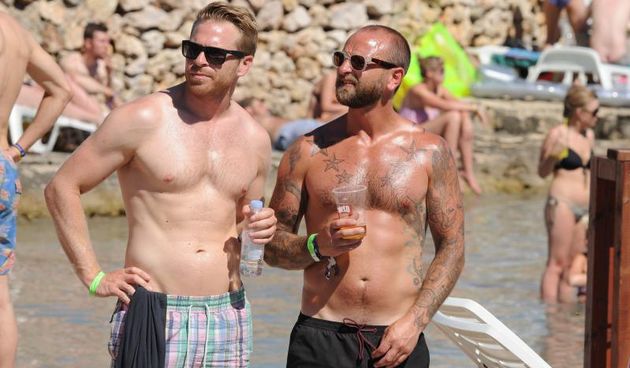 Tisno – Drugog dana Garden festivala posjetitelji uzivali u zabavi na plazi. Photo: Hrvoje Jelavic/PIXSELL