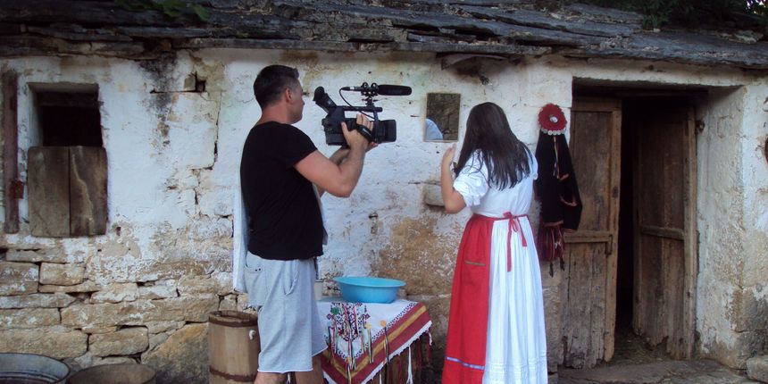 U Pridragi snimljen dokumentarac “Tragovima naših predaka” U Pridragi snimljen dokumentarac “Tragovima naših predaka”