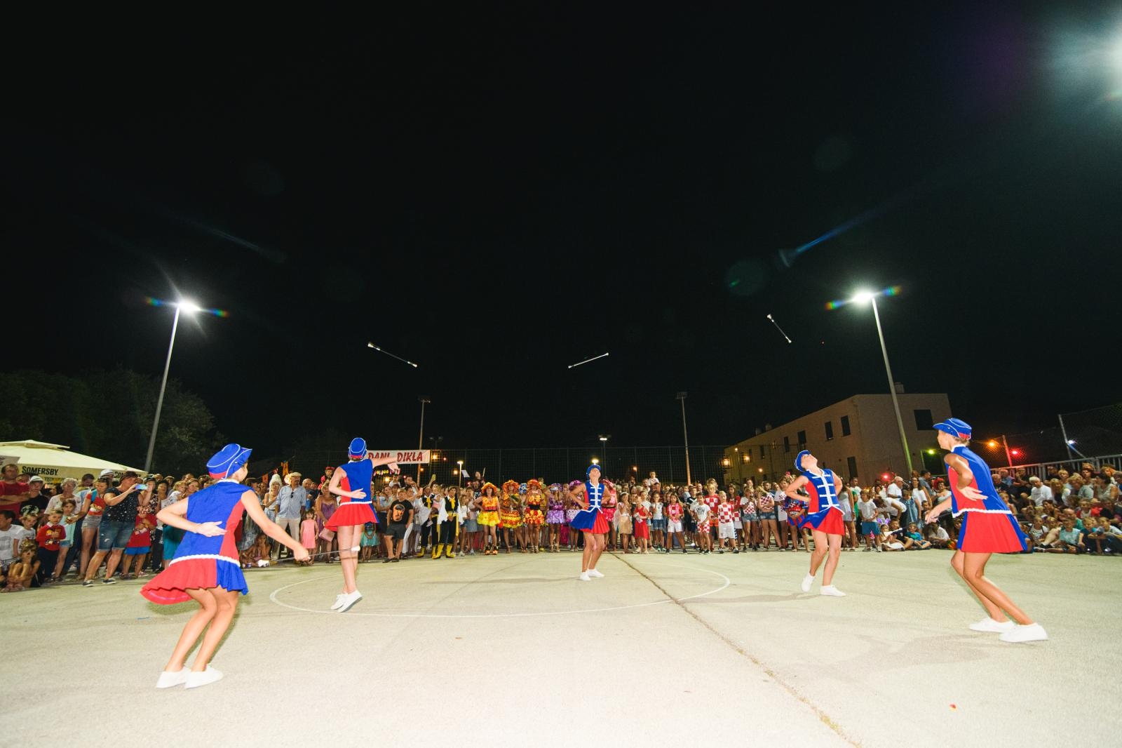 Prvi zadarski ljetni karneval u Diklu