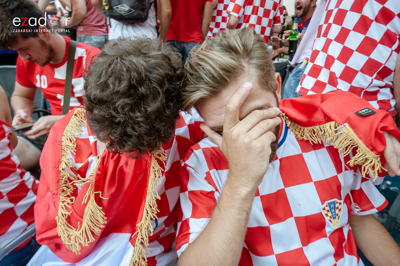 Navijačko ludilo u Zadru za vrijeme i nakon finala Svjetskog prvenstva Navijačko ludilo u Zadru za vrijeme i nakon finala Svjetskog prvenstva