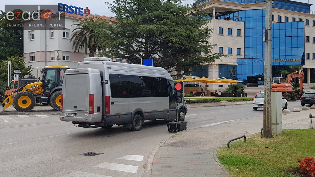 Zbog radova na rekontrukciji križanja Branimirove obale i Ulice 112. brigade promet teče usporeno