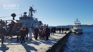 Izložba vojne opreme, oružja i vozila na zadarskoj rivi i spuštanje 25-metarske zastave s kampanela sv. Stošije