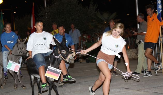 Tisno: 6. Međunarona “Trka tovarov”, Foto: Edin Kadić