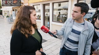 Prosvjedni skup roditelja protiv politike obaveznog cijepljenja Prosvjedni skup roditelja protiv politike obaveznog cijepljenja