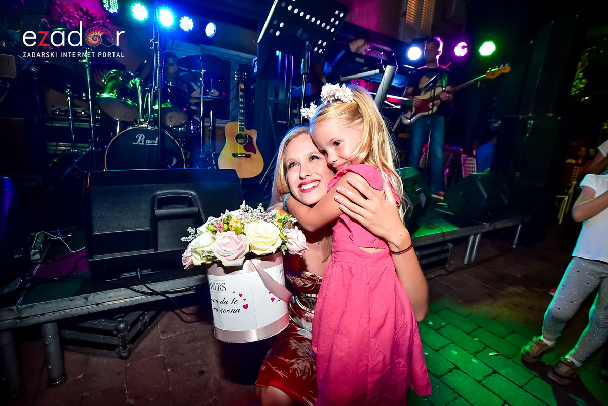 Domenica @ Kult Caffebar