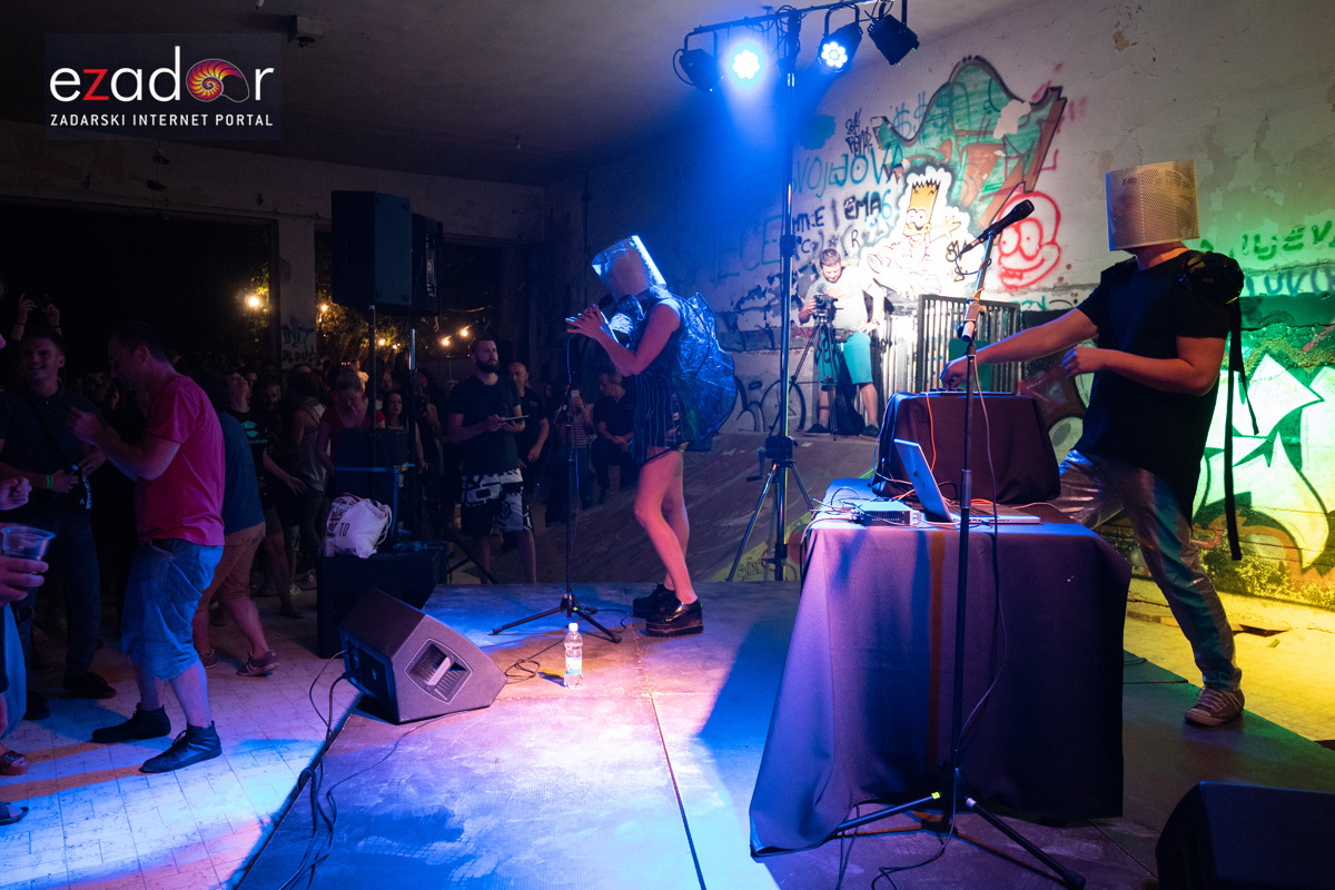 KvartArt 2018.: Art buvljak & koncert Nipplepeoplea